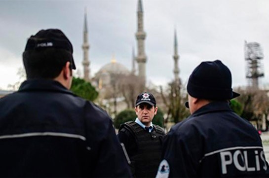 В Турции задержали или уволили 45 тысяч человек