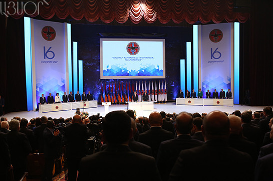 Саргсян: Армения развивает с Россией глубокие и многогранные отношения