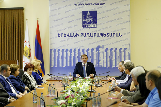 Выбраны руководитель и секретарь фракции РПА в Совете старейшин Еревана