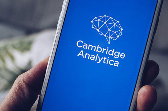 Cambridge Analytica      -