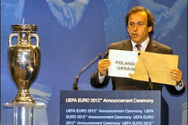 UEFA names 4 Polish Euro 2012 hosts, 1 in Ukraine