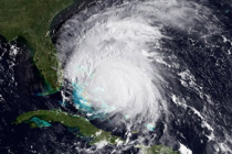 Weakened Irene heads to Canada 