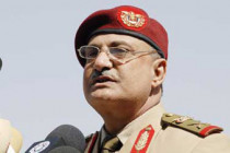 Yemeni defense minister survives assassination attempt 