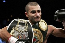 Darchinyan vs. Moreno on December 3