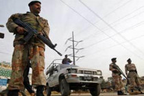 Gunmen kill 12 Shiite Muslims in Pakistan