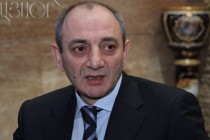 Bako Sahakyan visited the Holy Martyrs Armenian school 