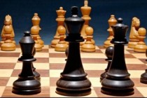 Levon Babujian leads chess tournament list