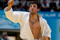 Hovhannes Davtyan sends the Azerbaijani back to Baku