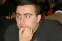 Tigran Petrosian leads Kavala open 