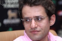 Aronian played a drawn game again