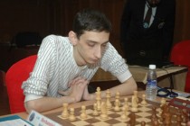 Robert Hovhannisyan is leading in Chigorin Memorial