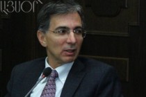 Tigran Davtian: All candidates have similar economic programs 