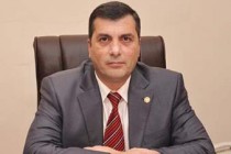 Spitak mayor denies beating charges 