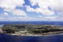 Riot hits Australian-run migrant camp on Nauru