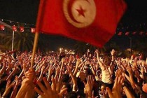 Tunisian army declares protest area 'closed military zone'