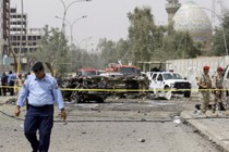 Suicide bomber targets busy Baghdad cafe, killing 25