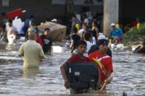 Chaos as floods submerge Mexico's Acapulco, death toll rises