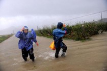 Typhoon Usagi hits southern China, killing at least 25