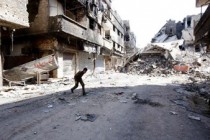 Syria warplanes 'strike near Damascus to halt rebel push'