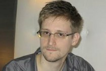 Snowden ready to testify about US spying on Merkel – German lawmaker