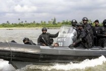 Two US sailors seized off Nigeria coast are released