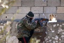 Syria crisis: Islamist rebels urge attacks on opposition rivals