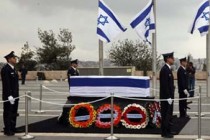 Israel buries its controversial hero Ariel Sharon