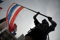 Thailand anti-government demonstrators stay out on Bangkok streets