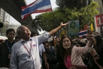 Thailand protesters 'promise not to obstruct voting'