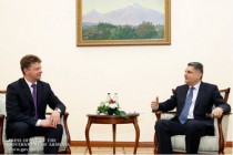 Tigran Sargsyan receives Russian transport minister 