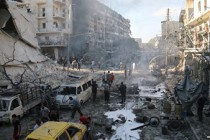 Syria conflict: Deadly air strike on Aleppo market