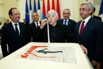 Aznavour receives surprise gift during reception 