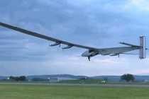 Solar plane makes inaugural flight