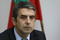 Bulgaria president calls meeting to set early poll