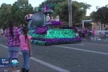 Civil War cannon show hurts 3 children