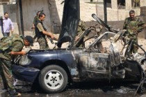 Syria crisis: Car bomb 'kills dozens' in Hama province