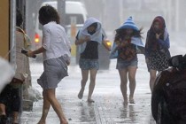 Typhoon Neoguri whips Okinawa with heavy wind and rain