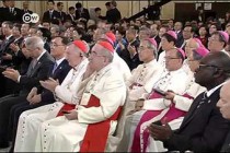 Pope Francis beatifies 124 South Korean Catholic martyrs