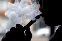 Heart group: E-cigarettes might help smokers quit