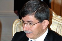 Turkish PM Davutoglu announces new cabinet