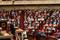 French government wins crucial confidence vote in parliament