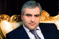 Haykakan Zhamanak: Samvel Karapetyan plans to buy ArmBusinessBank 