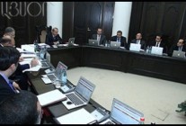 PM: Armenian financial market shows stabilization tendency