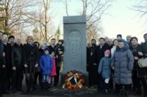 Edward Sharmazanov attends Armenian Genocide Centennial concert in Estonia