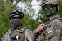 Ukraine crisis: Rebel 'status' row threatens truce deal