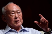 Singapore's founding father Lee Kuan Yew dies at 91