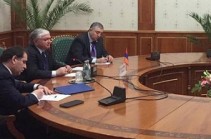 Armenian FM meets with Tajik counterpart