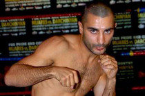 Vik Darchinyan fighting in Rancho Mirazh