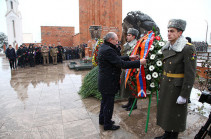 Президент НКР возложил венок к памятнику жертвам Спитакского землетрясения