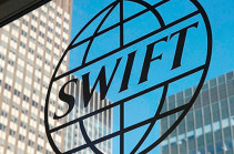 В США заговорили об отключении России от SWIFT